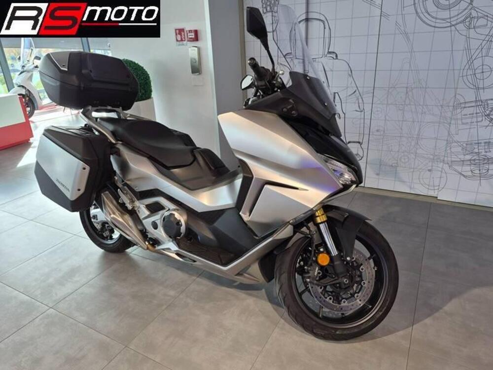 Honda Forza 750 DCT Travel (2021 - 24) (4)