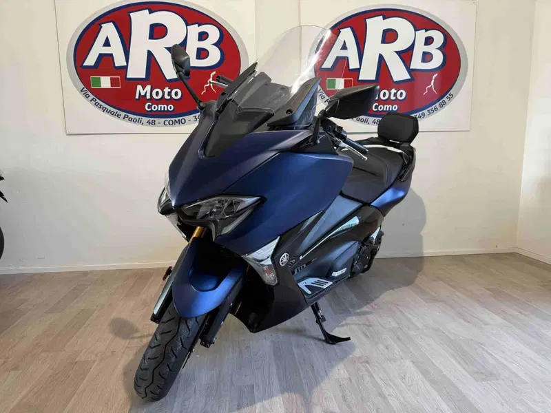 Yamaha T-Max 530 DX (2017 - 19) (2)
