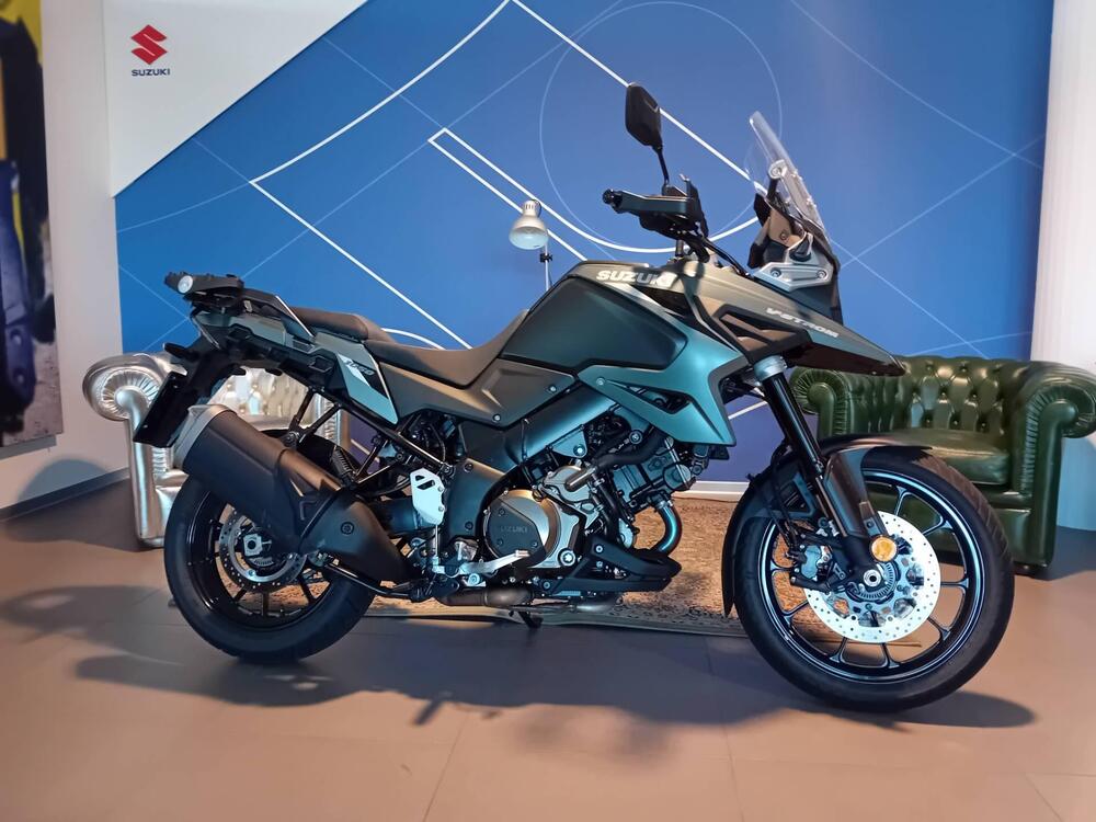 Suzuki V-Strom 1050SE (2025)