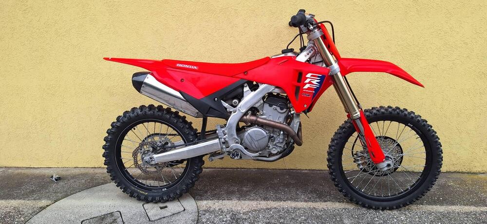 Honda CRF 250 R (2025) (2)