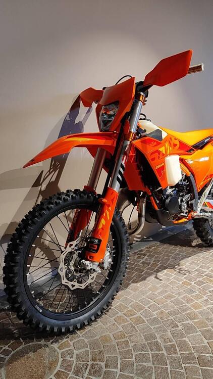 KTM 300 EXC Six Days (2025) (5)