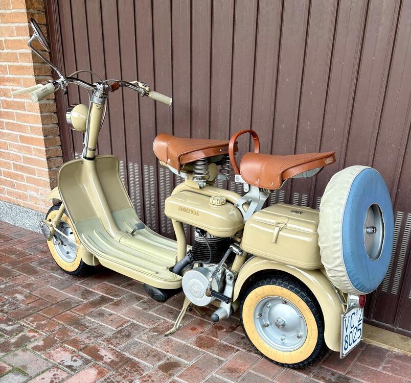 Innocenti Lambretta 125 D (3)