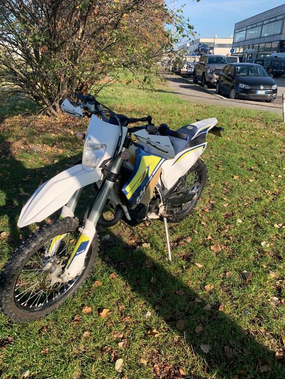 Husqvarna TE 125 (2016) (4)