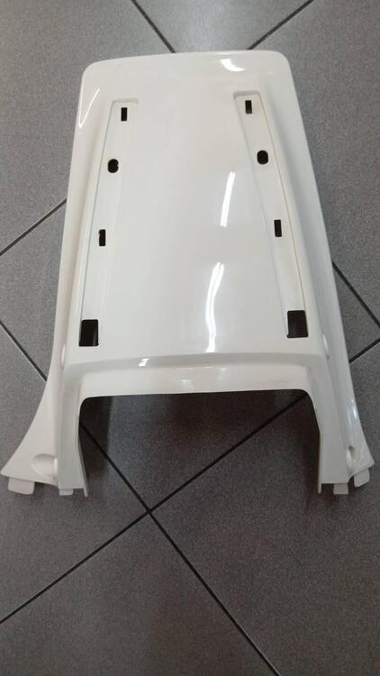 3TB216112000 Parafango post XT600E Yamaha