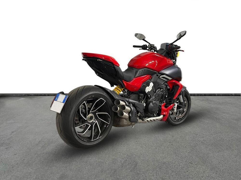 Ducati Diavel V4 (2023 - 25) (3)