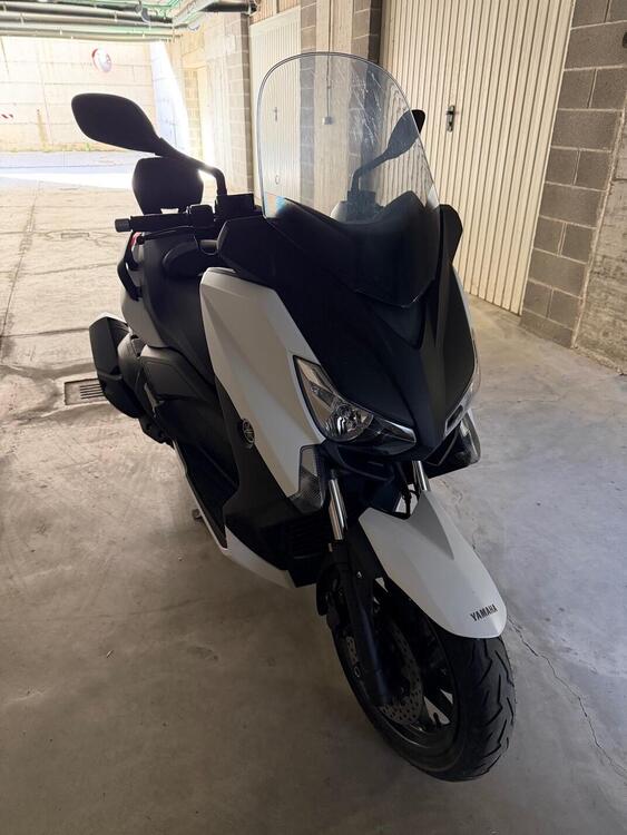 Yamaha X-Max 400 (2013 - 16) (2)