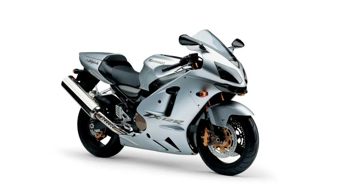 Kawasaki Ninja 1200 ZX-12R Ninja 1200 ZX-12R (2000 - 06) (2)