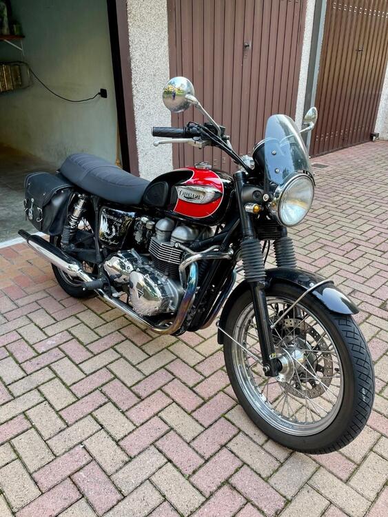 Triumph Bonneville T100 (2001 - 07)