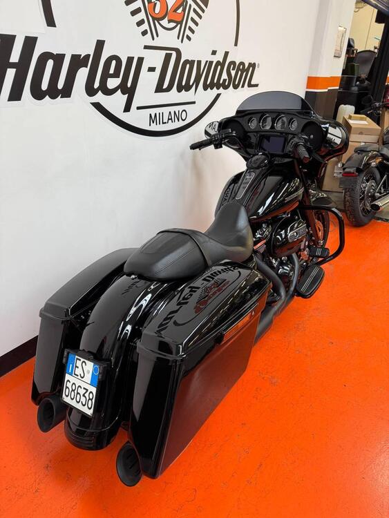 Harley-Davidson 114 Street Glide Special (2019 - 20) - FLHXS (2)