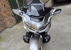 Honda GL 1800 Gold Wing Tour DCT & Airbag (2022 - 24) usata