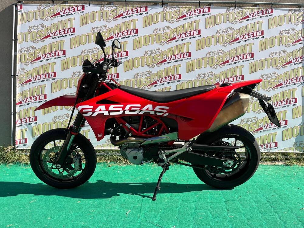 GASGAS SM 700 (2022 - 25) (2)