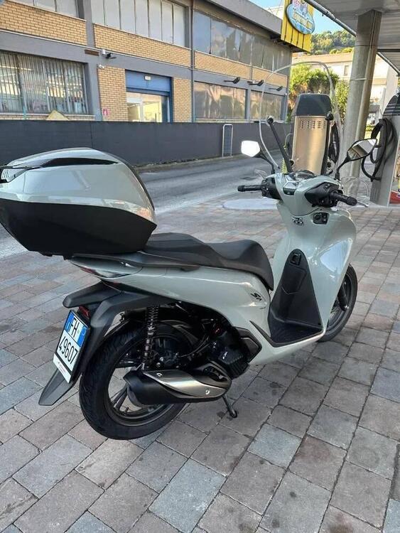 Honda SH 150i (2024 - 25) (5)