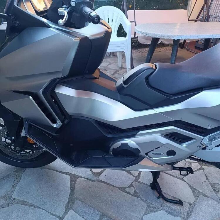 Honda Forza 750 DCT Travel (2021 - 24) (5)