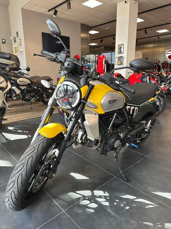 Ducati Scrambler 800 Icon (2023 - 25) (4)