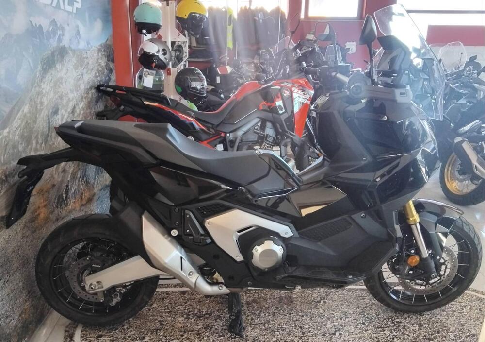 Honda X-ADV 750 (2025) (5)
