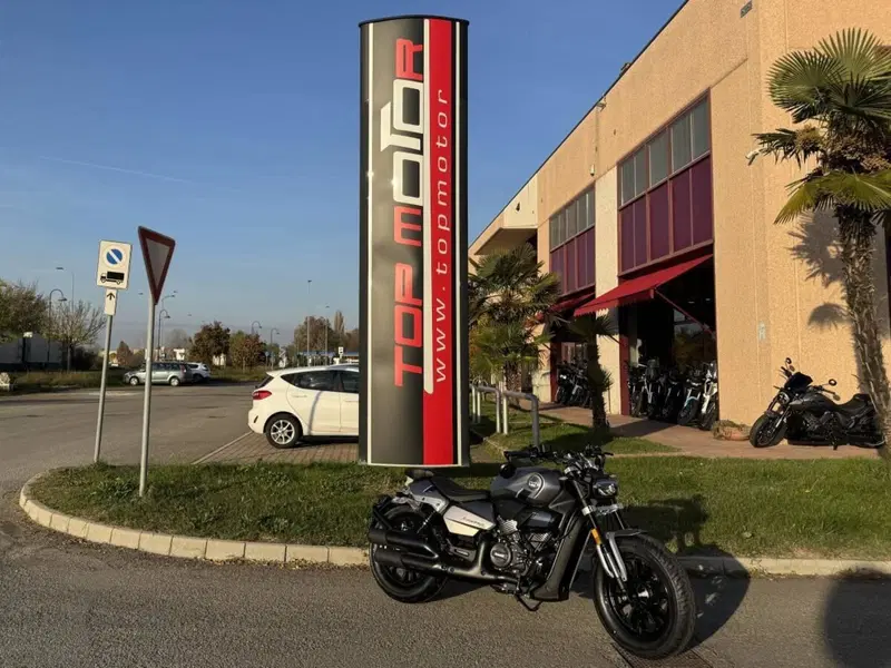 Benelli Leoncino 400 Bobber (2026)