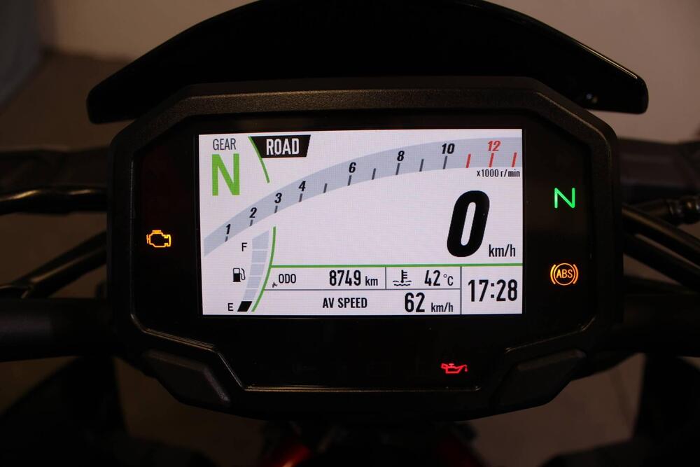 Kawasaki Z 900 (2021 - 24) (3)