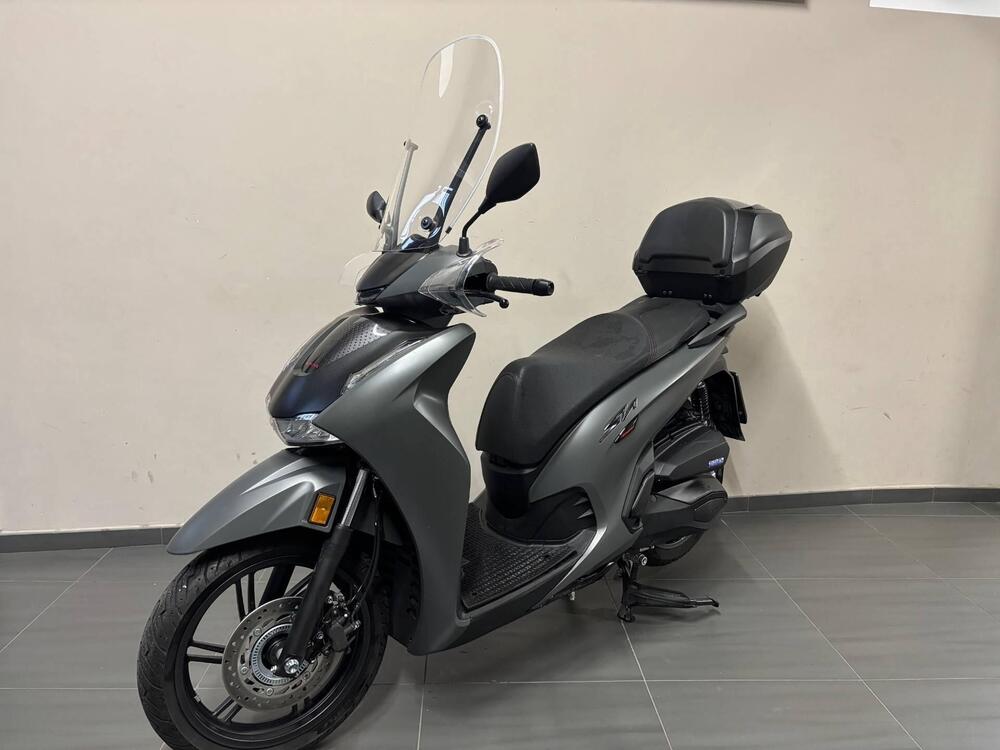 Honda SH 350i Sport (2025) (4)