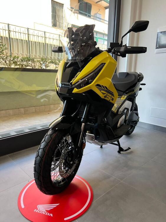 Honda X-ADV 750 (2025) (2)