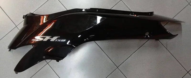 83550KPV900ZB Copertura sinistra SH Honda