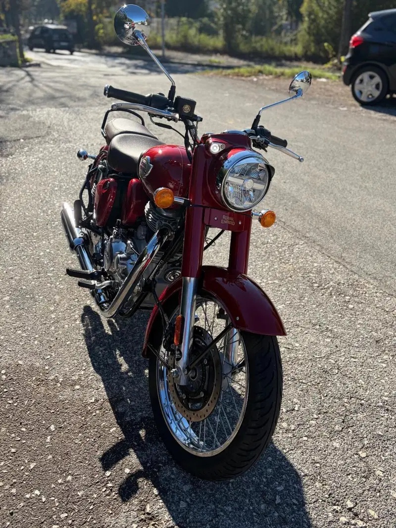 Royal Enfield Classic 350 (2021 - 26) (4)