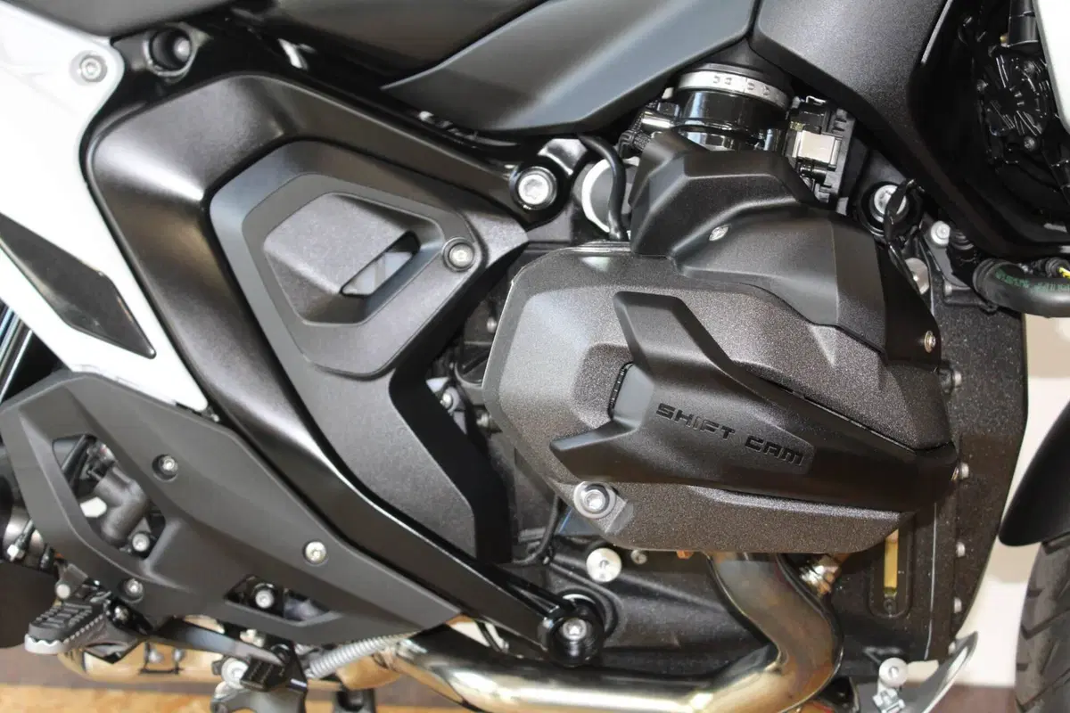 Bmw R 1300 GS ASA (2024 - 26) (15)