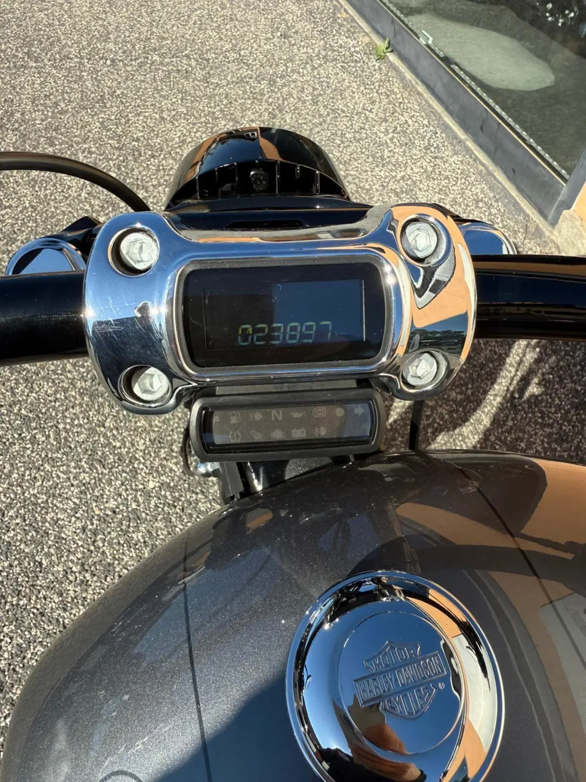 Harley-Davidson Breakout (2021 - 22) (6)