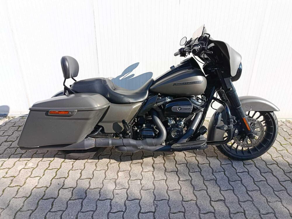 Harley-Davidson 107 Road King Special (2017 - 18) - FLHRXS (5)