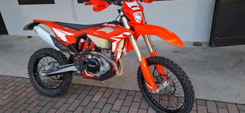 Betamotor RR 390 4T Enduro (2024) (2)