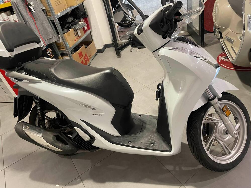 Honda SH 150i (2020 - 23) (3)