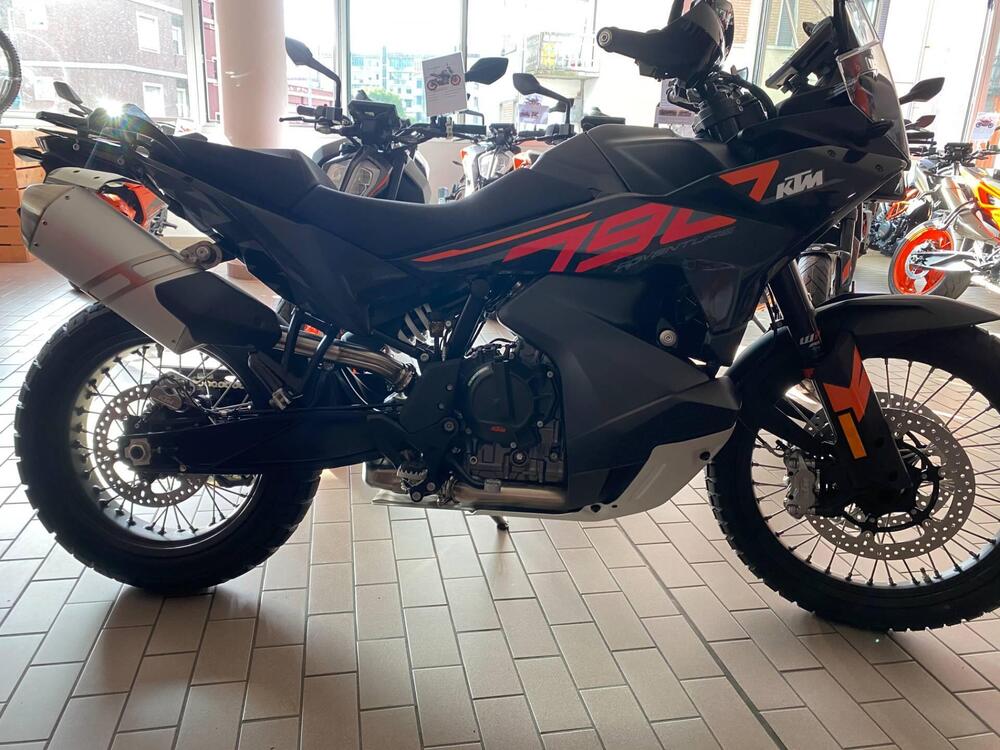 KTM 790 Adventure (2023 - 24) (2)