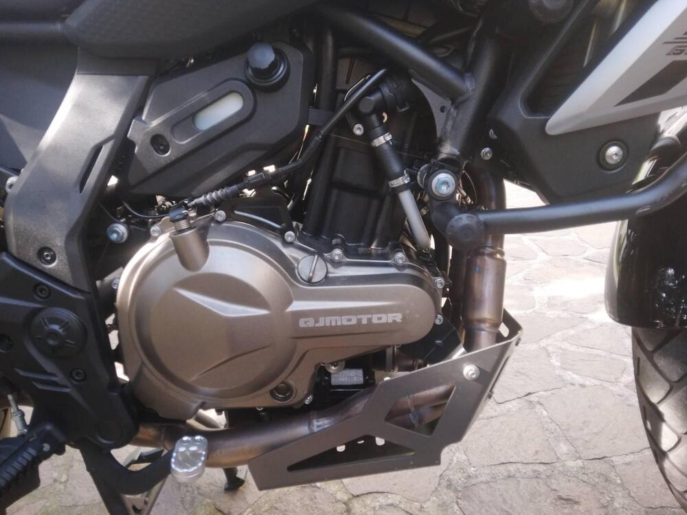 QJ Motor SRT 600 SX (2024 - 25) (4)