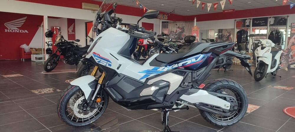Honda X-ADV 750 Special Edition (2026) (2)