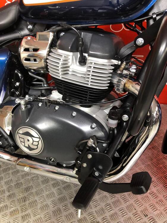 Royal Enfield Super Meteor 650 (2023 - 25) (5)