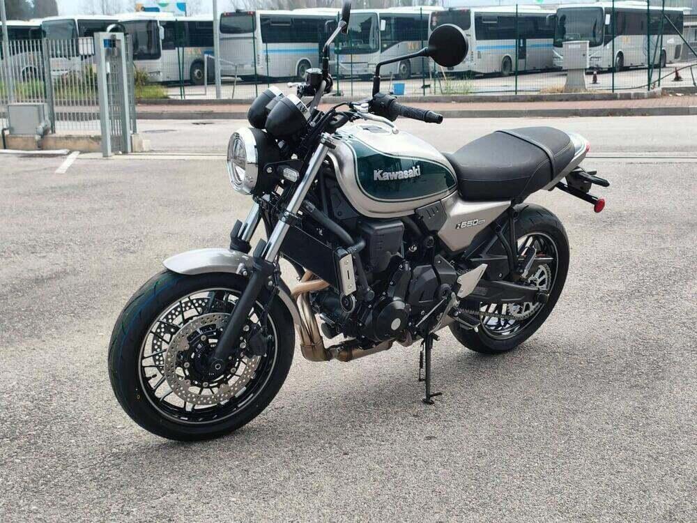 Kawasaki Z 650 RS (2025 - 26) (3)
