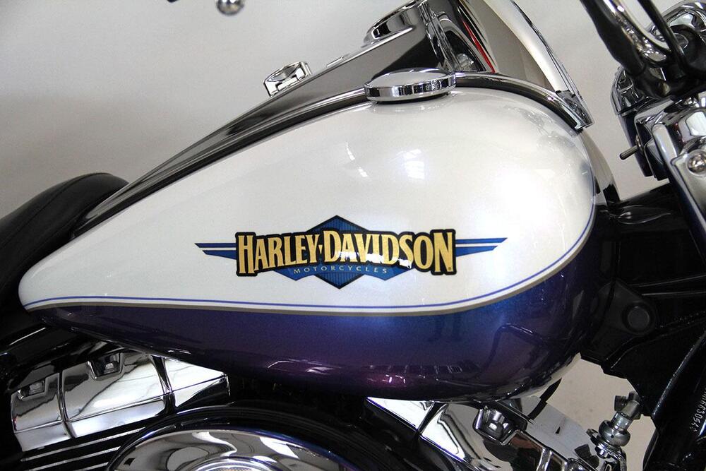 Harley-Davidson 1584 Road King Classic (2007 - 11) - FLHRCI (5)