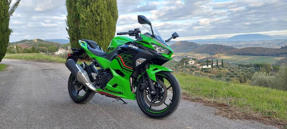 Kawasaki Ninja 400 (2023)