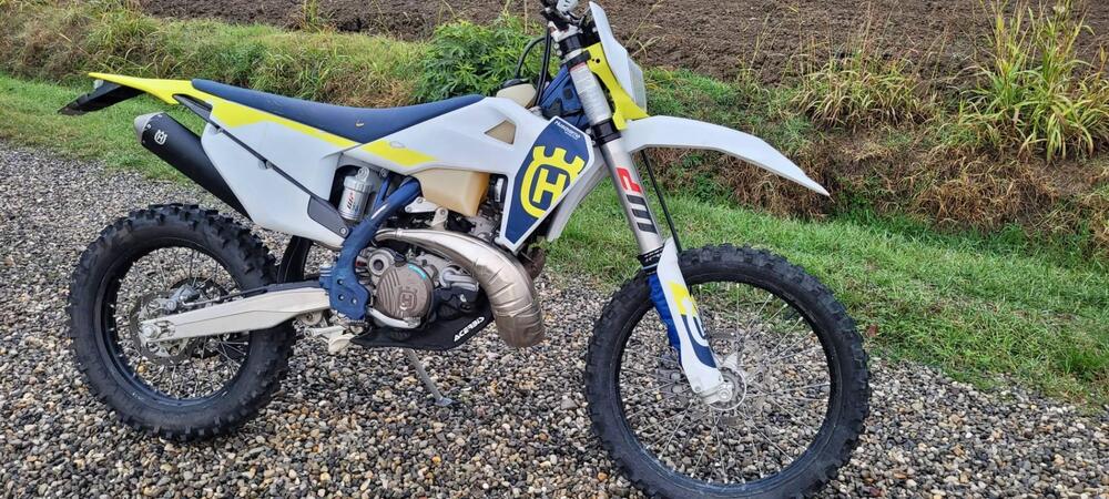 Husqvarna TE 300i (2023)