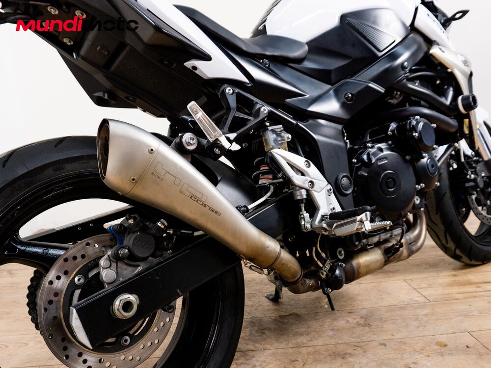 Suzuki GSR 750 ABS Mat Black L.E. (2010 - 14) (4)