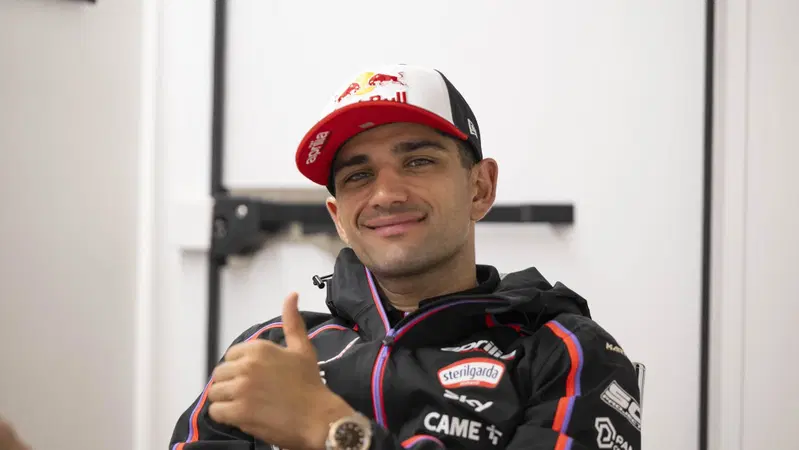 MotoGP 2025. GP di Valencia. Jorge Martin: "Sono tornato per lasciarmi tutto alle spalle"
