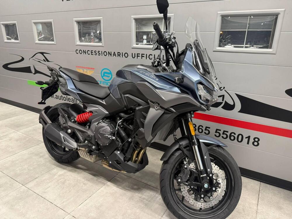 Cyclone RX650 (2025) (3)