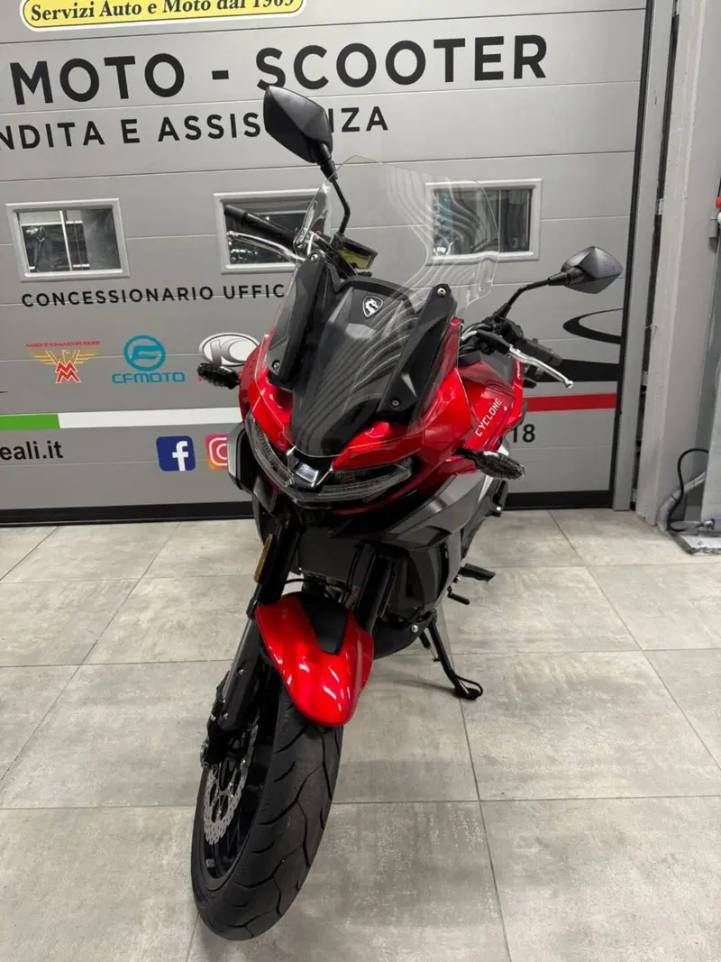 Cyclone RX650 (2025 - 26) (6)