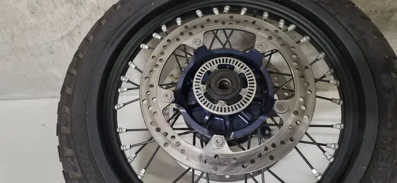 Vendo cerchi ALPINA per BMW R 1200/1250 GS complet Alpina Raggi (2)
