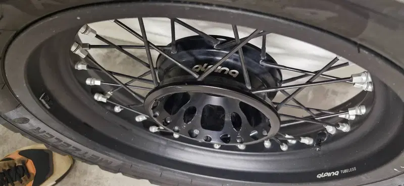 Vendo cerchi ALPINA per BMW R 1200/1250 GS complet Alpina Raggi (3)