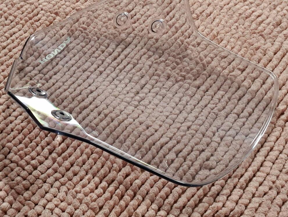 Cupolino Honda NC750X (3)