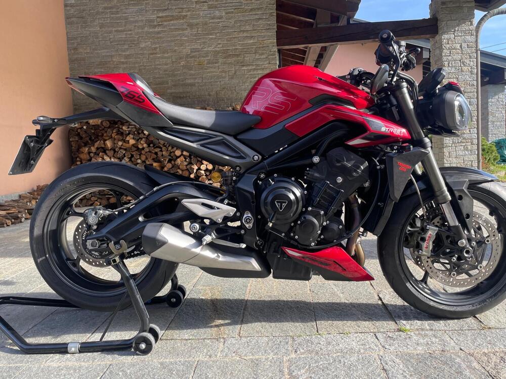Triumph Street Triple 765 RS (2023 - 25) (2)