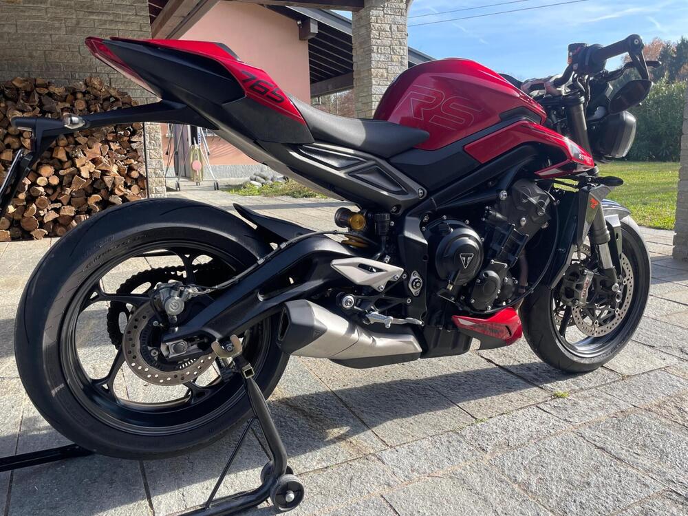 Triumph Street Triple 765 RS (2023 - 25) (4)
