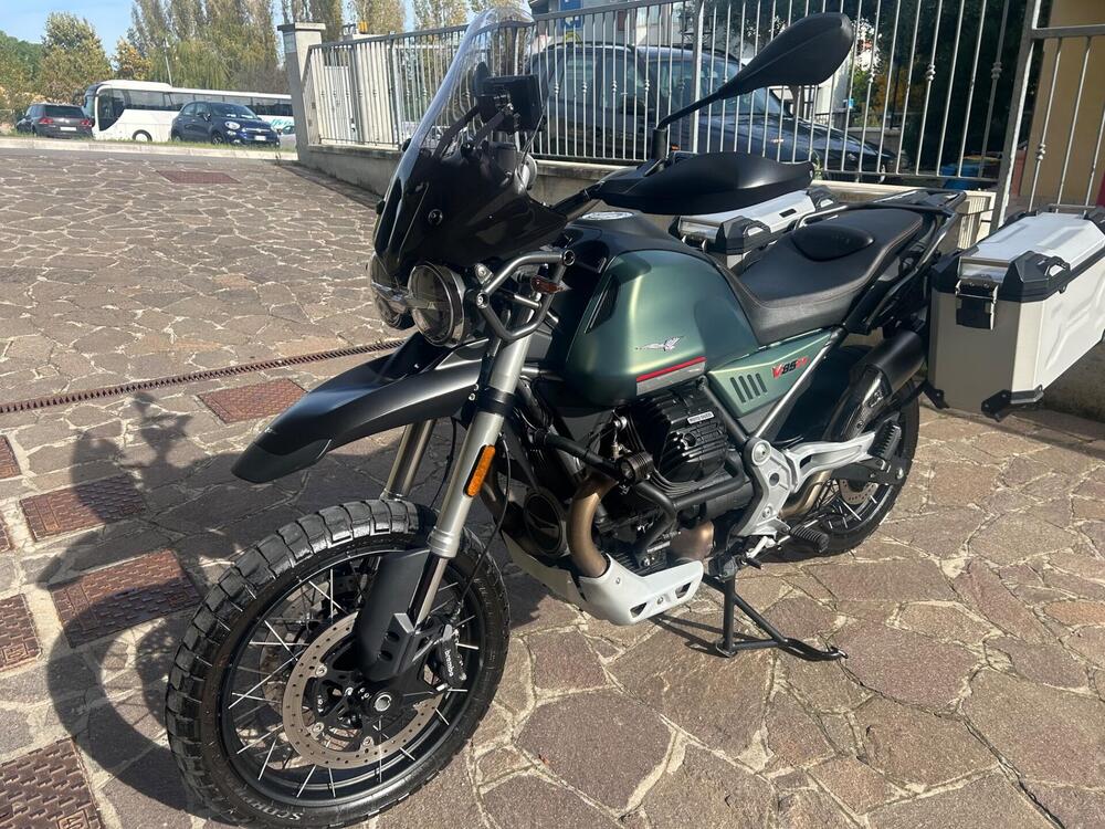 Moto Guzzi V85 TT (2021 - 23) (5)
