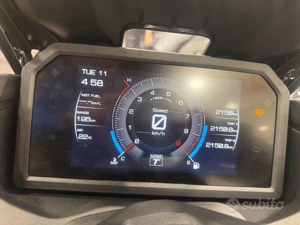 Yamaha T-Max 560 (2025) (5)