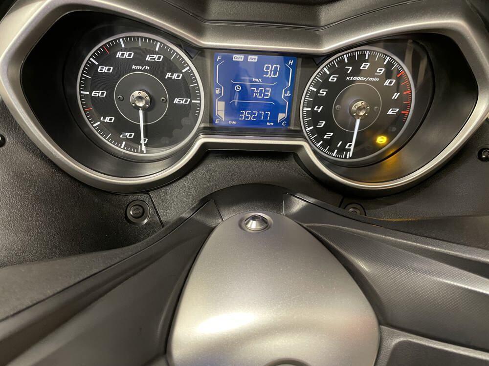 Yamaha X-Max 125 ABS (2018 - 20) (2)